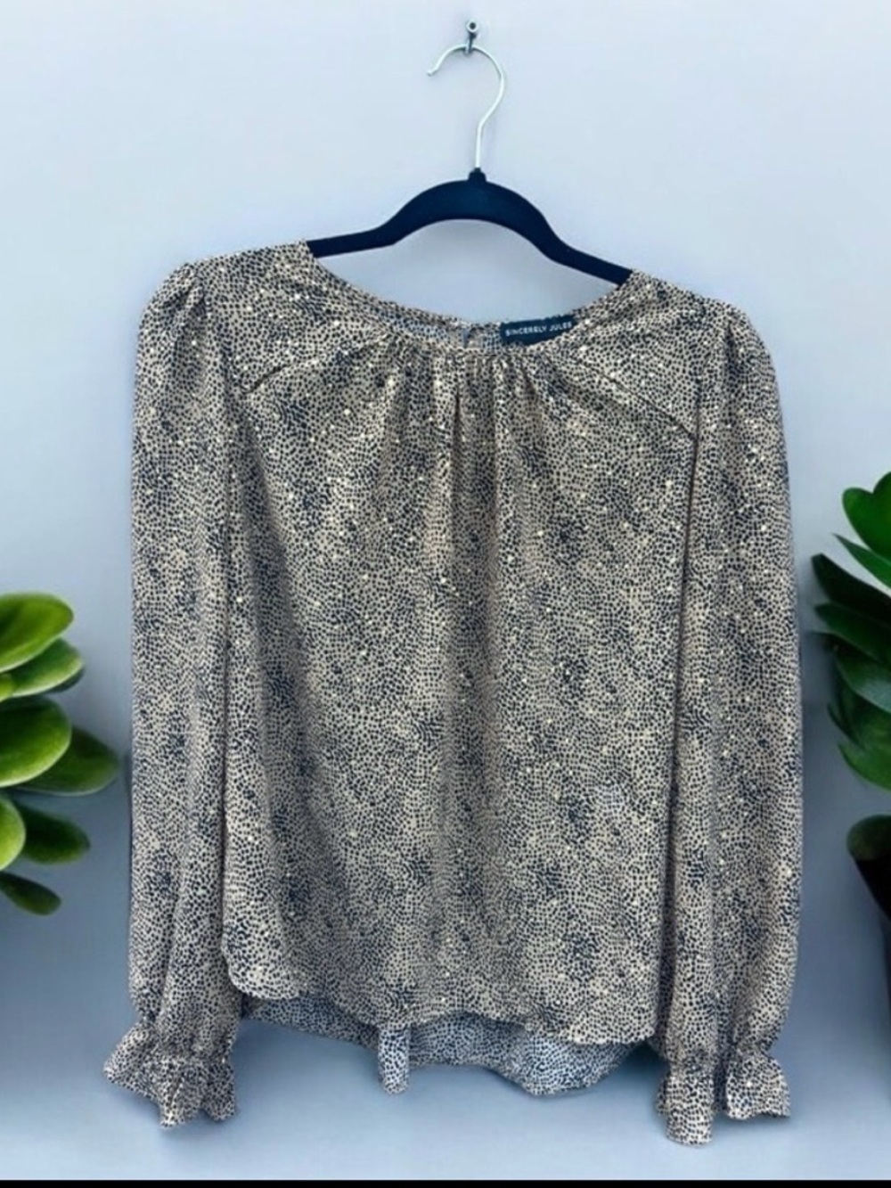 Sincerely Jules Blouse Size Medium